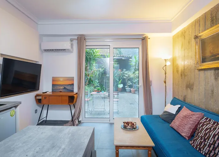 Athens 4U Sweet Retreat In Pagrati By Metro