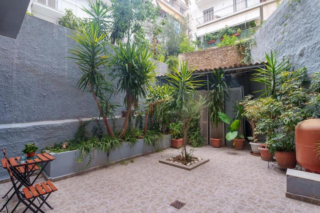 Apartment 4u Sweet Retreat In Pagrati By Metro *