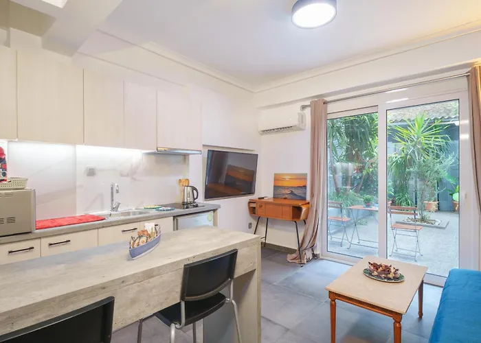Athens 4U Sweet Retreat In Pagrati By Metro