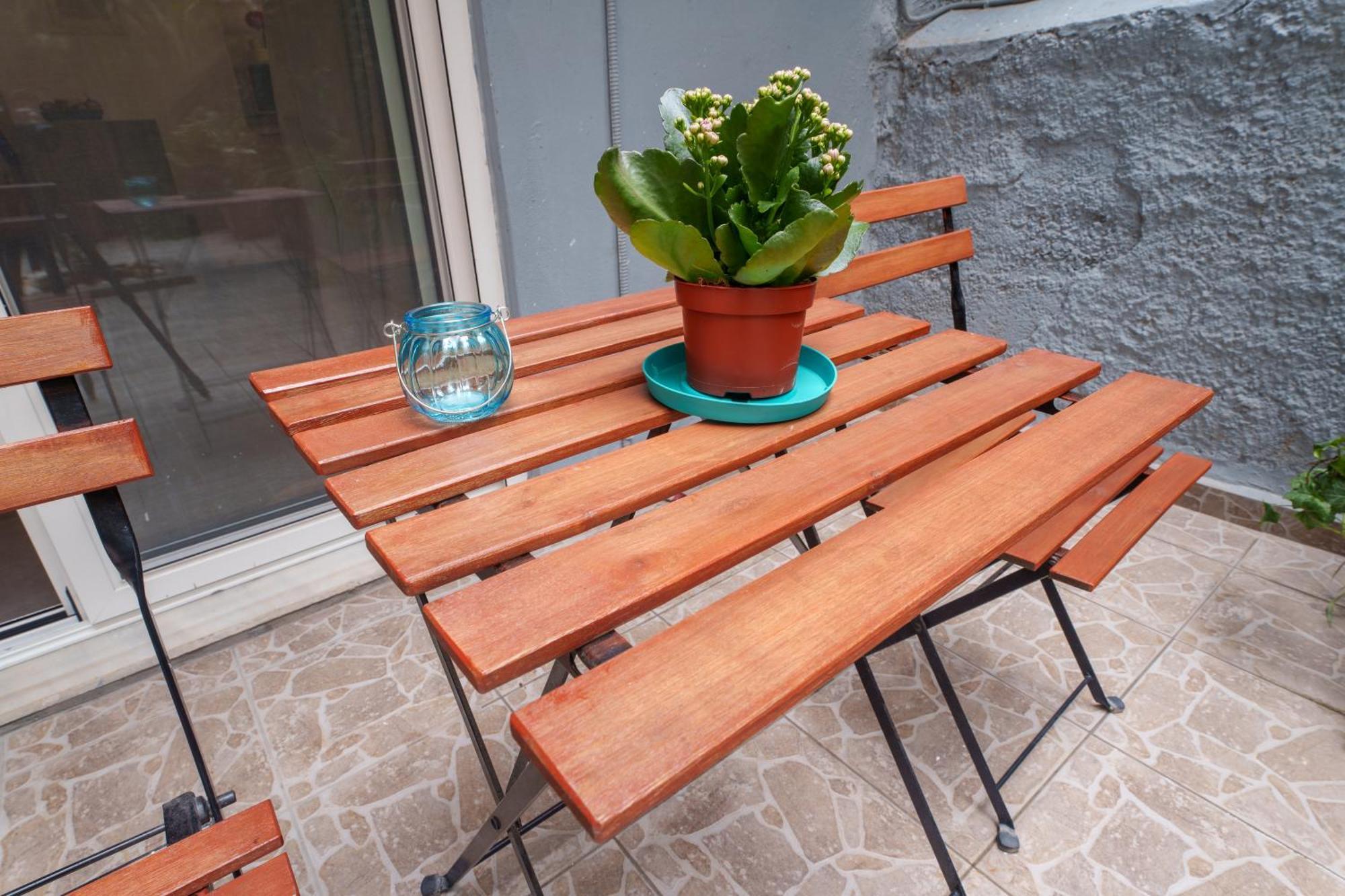4u Sweet Retreat In Pagrati By Metro Apartment Athens